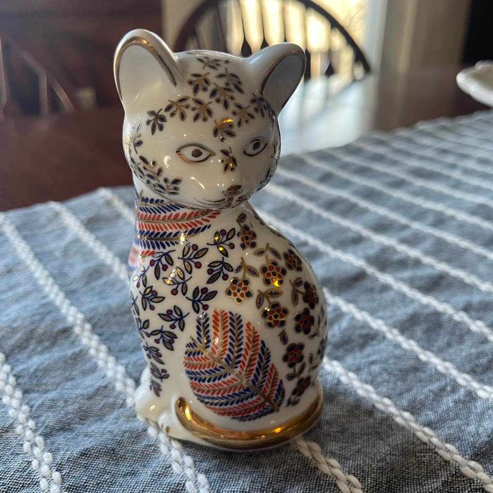 Imari Style Porcelain Cat